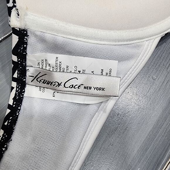 Kenneth Cole New York Bikini Swim Top 38 B/C Black and White Print - Picture 6 of 6